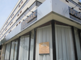 Park East Hotel