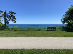 Sheridan Park bluff