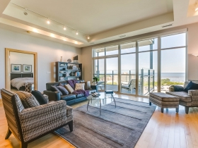 1313 N. Franklin Pl., #905