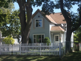 Whitnall Avenue home