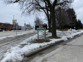 Milwaukee County Zoo entrance along W. Bluemound Road