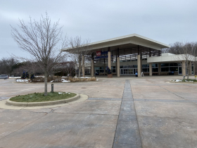 Milwaukee County Zoo Pavilion