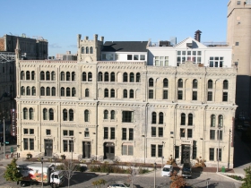 Brewhouse Inn and Suites