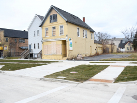 1606 W. Walnut St.