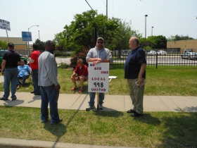 MCTS Picketers