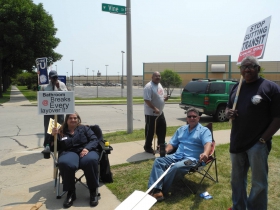MCTS Picketers