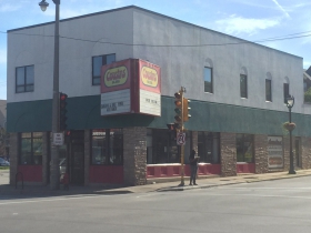 2900 N. Oakland Ave.