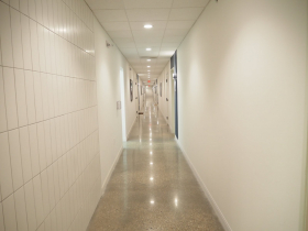 THIRTEEN31 Place Central Hallway