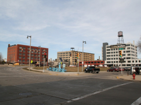 6th Street Roundabout