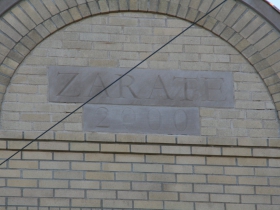 Zarate 2000 on La Fuente Building