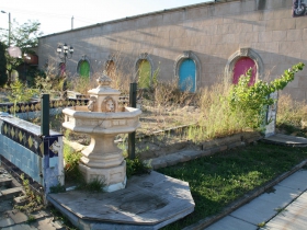 La Fuente Patio
