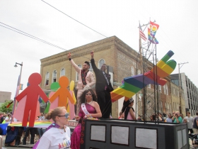 Club Icon Float