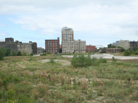 Teweles Seed Tower in 2009
