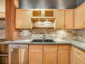 413 N. 2nd St. #390