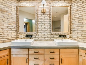 413 N. 2nd St. #390
