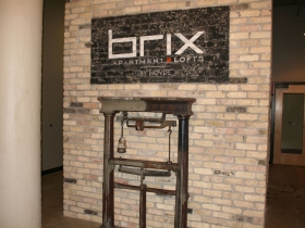 Elevator Column