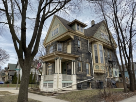 902 S. 3rd St.