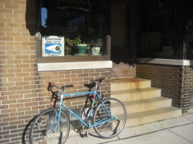 Horne's bike outside of Tony's