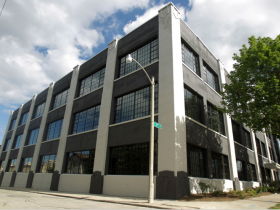 Junior House Lofts