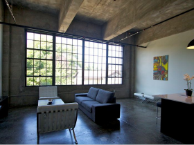 Junior House Lofts
