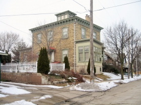 Villa Uhrig