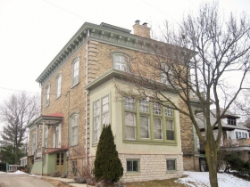 Villa Uhrig