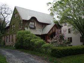 Mayor Barrett's home.