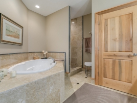 1313 N. Franklin Pl., #1701