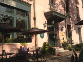County Clare Irish Pub