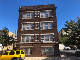 Tacoma Court, 1318-1320 N. Van Buren St.